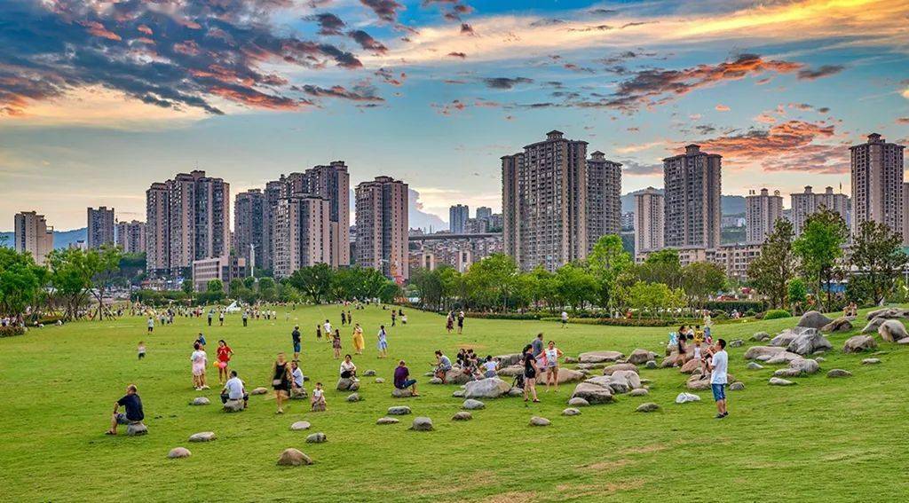 長(zhǎng)欣中央廣場(chǎng)最新動(dòng)態(tài)，城市新地標(biāo)的發(fā)展脈絡(luò)與未來(lái)展望