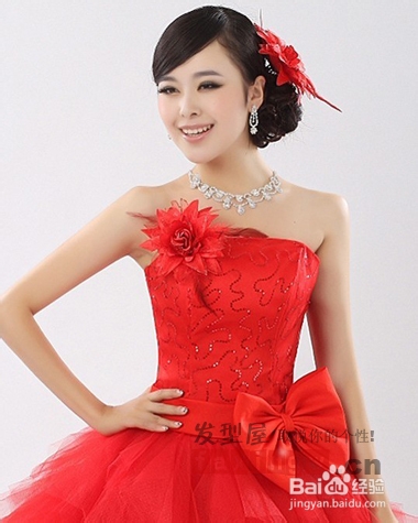 最新圓臉結(jié)婚發(fā)型圖，打造完美新娘造型