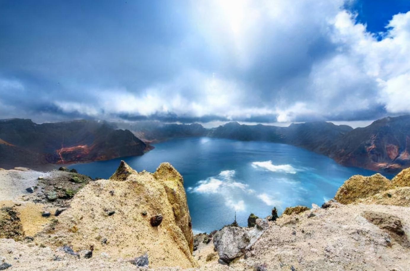 富士山火山最新消息，活動與影響分析